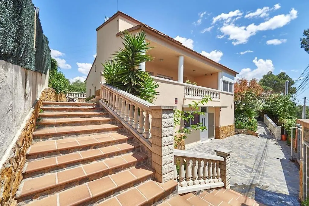 Villa Ilusions En Olivella, Sitges, Barcelona contacts