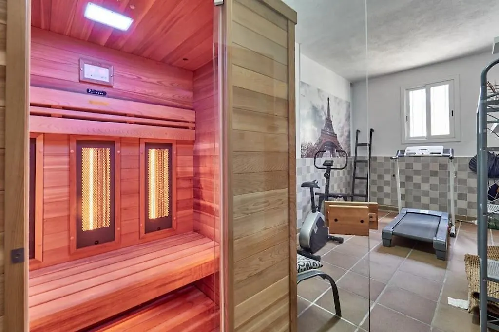 Villa Ilusions En Olivella, Sitges, Barcelona Spain